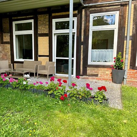 Attraktive Wohnung Im Gruenen Hinterhof Schwerin  Esterno foto