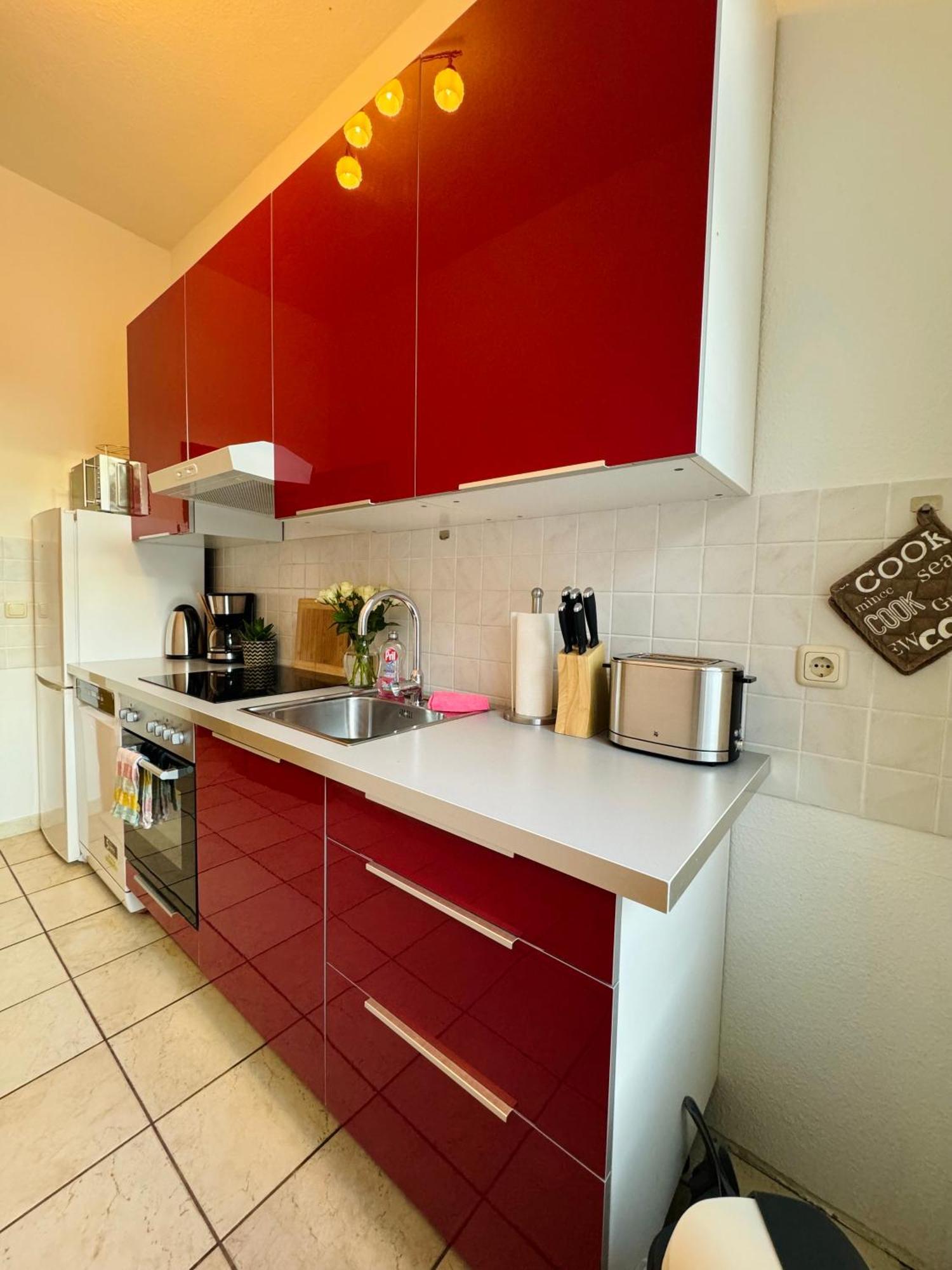 Attraktive Wohnung Im Gruenen Hinterhof Schwerin  Esterno foto